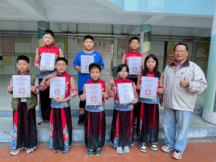 1141205兒童朝會學務處頒獎照片-太鼓社圖片