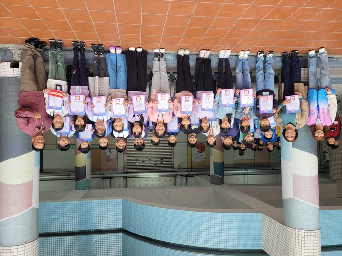 1150116兒童朝會教務處頒獎照片-114年度英語歌曲演唱比賽圖片