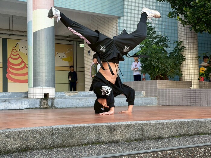 114上校園小藝人表演~場次16 舞蹈表演圖片