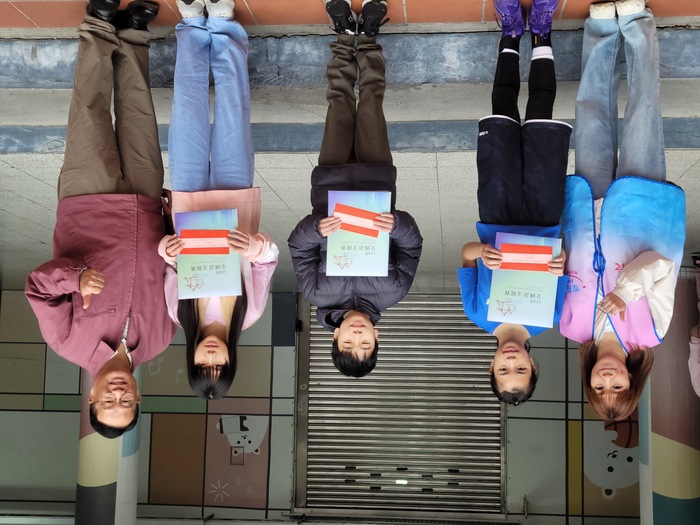 1150116兒童朝會教務處頒獎照片-114年全國語文競賽圖片